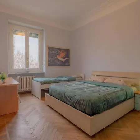アパート Inalpi Arena 5 Beds + Wi-fi トリノ
