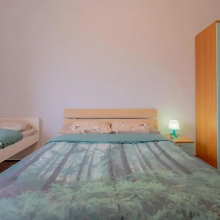 Inalpi Arena 5 Beds + Wi-fi アパート トリノ