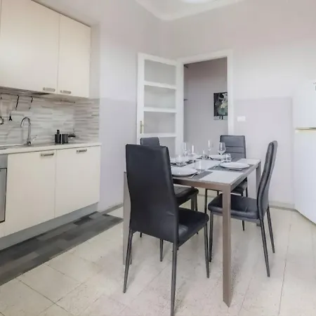 Inalpi Arena 5 Beds + Wi-fi Appartement *