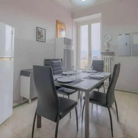 Inalpi Arena 5 Beds + Wi-fi Appartement Turijn